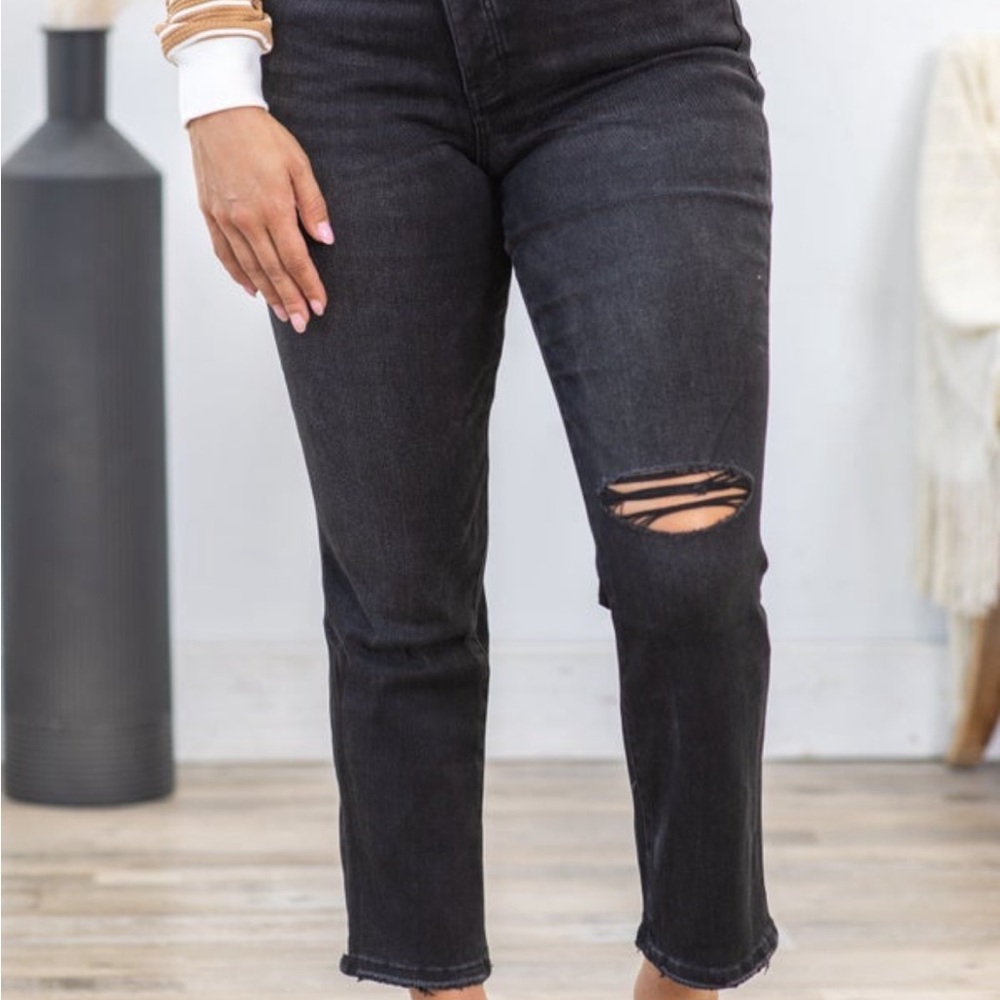 Women's Black Straight Leg Jeans with Knee Rip
